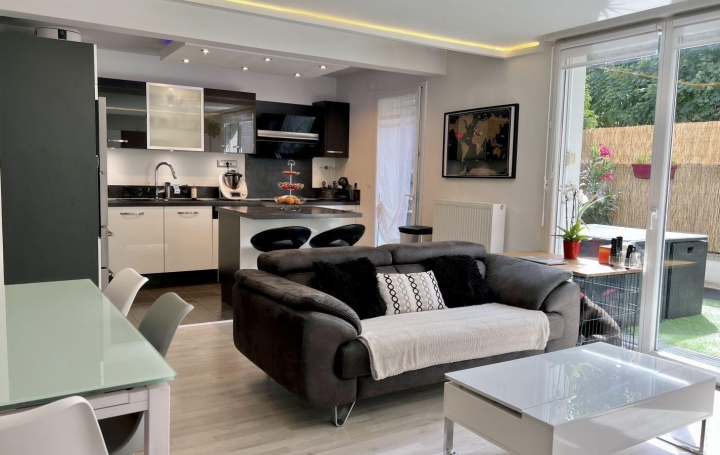  Annonces EAUBONNE Apartment | BEZONS (95870) | 94 m2 | 395 000 € 
