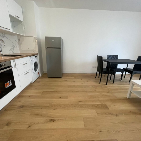  Annonces EAUBONNE : Apartment | CLICHY (92110) | 36 m2 | 1 250 € 