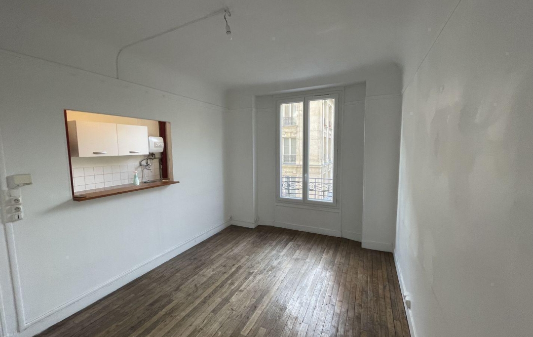 Annonces EAUBONNE : Appartement | PARIS (75018) | 34 m2 | 299 000 € 