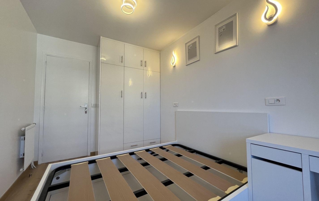 Annonces EAUBONNE : Appartement | SURESNES (92150) | 10 m2 | 750 € 