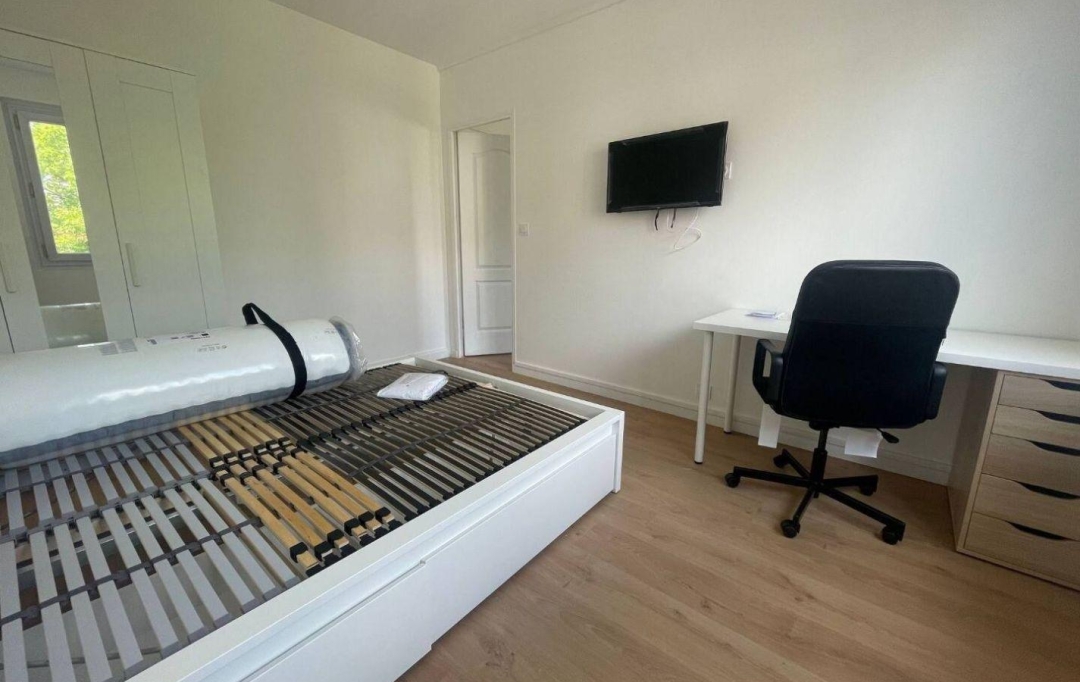 Annonces EAUBONNE : Apartment | LA COURNEUVE (93120) | 12 m2 | 620 € 