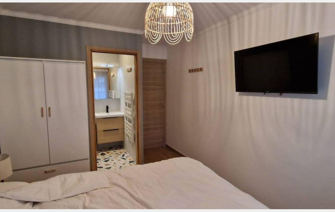 Annonces EAUBONNE : Appartement | PARIS (75019) | 70 m2 | 850 € 